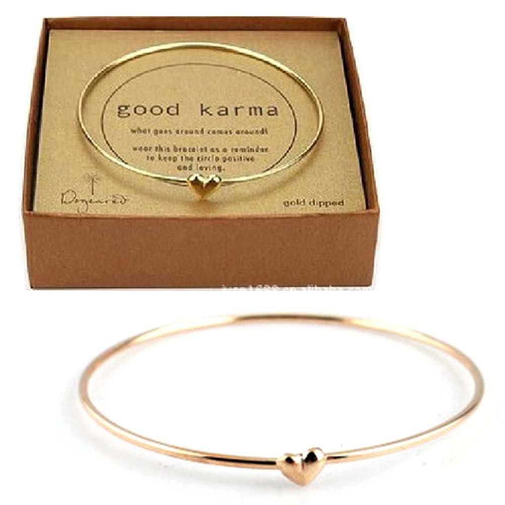 Vòng tay đính trái tim nhỏ xinh cho nữ