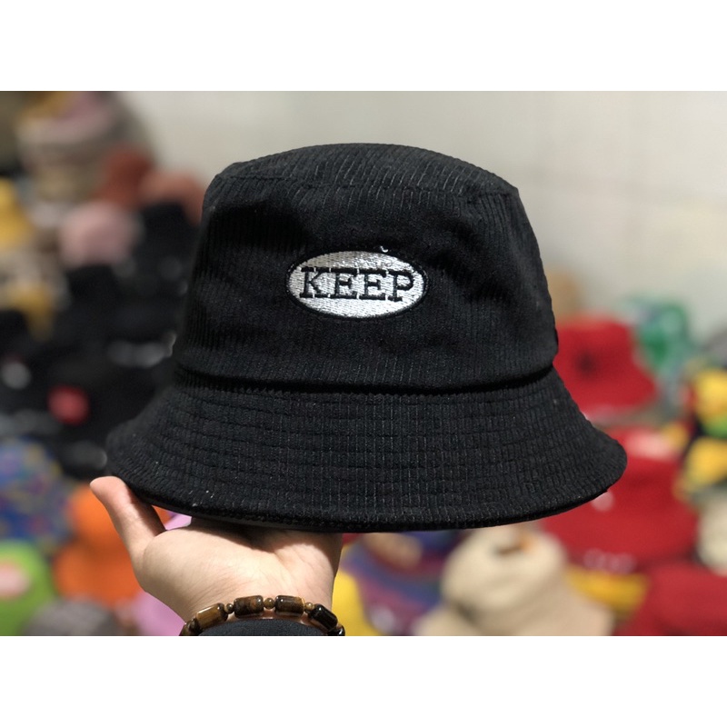 NÓN BUCKET NHUNG GÂN THÊU LOGO TRÒN CHỮ KÊP - Nón vành nam nữ