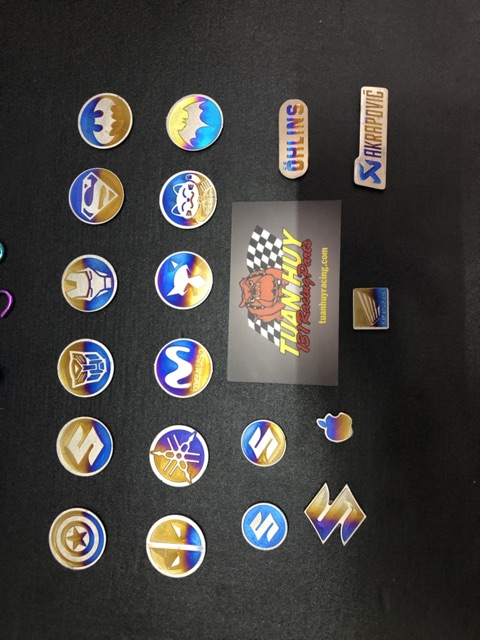 Tem titan dán dè , dán đồng hồ , mặt nạ , biển số ,  hd , ya, marvel , su , dè , mèo thần tài , cánh chim