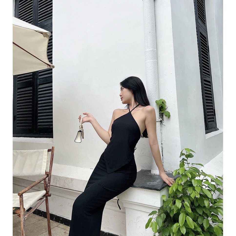 [HÀNG THIẾT KẾ CAO CẤP] Set Yếm Hở Lưng Vải Thun Dệt Màu Đen Gợi Cảm