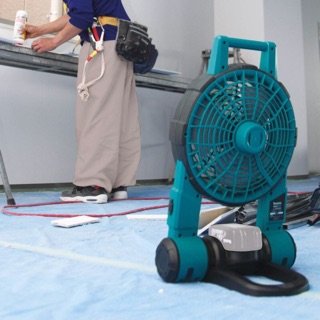 QUẠT MAKITA DCF201Z