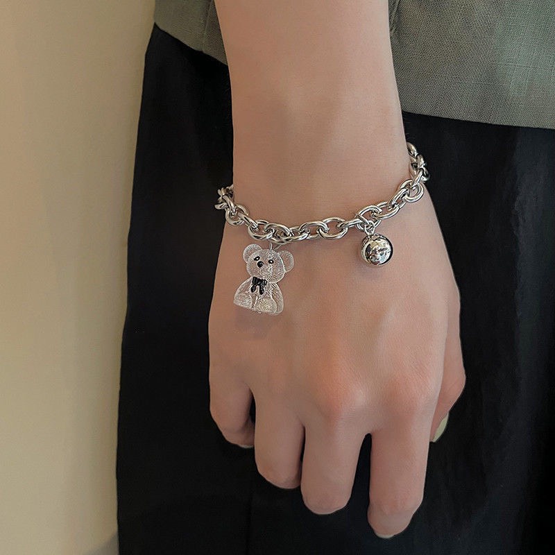 Vòng tay nữ Madeline T01 gấu ba chiều phong cách Hàn Quốc cực đẹp
