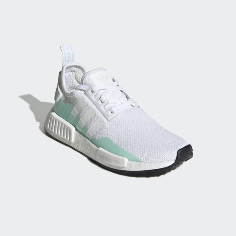 Giày Adidas NMD R1 nữ mã EE6679 Chính hãng