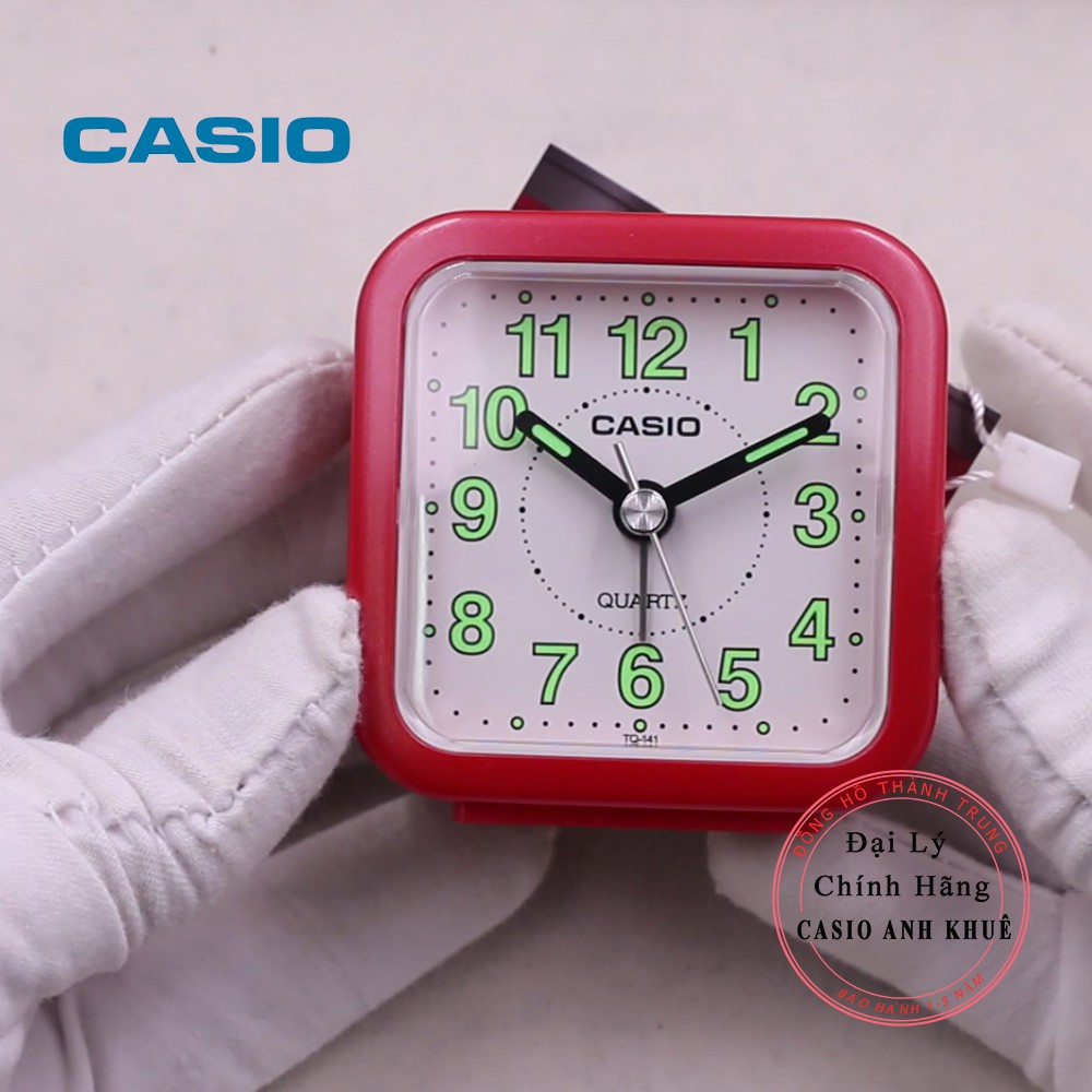 Đồng hồ để bàn Casio TQ-141-4DF có báo thức, dạ quang (6.7 x 6.4 x 3.4 cm)