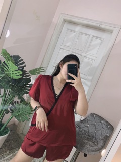 Bộ lụa mặc nhà