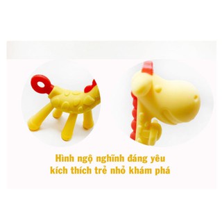 Gặm nướu silicone mềm cho bé( Chuối / Hươu )