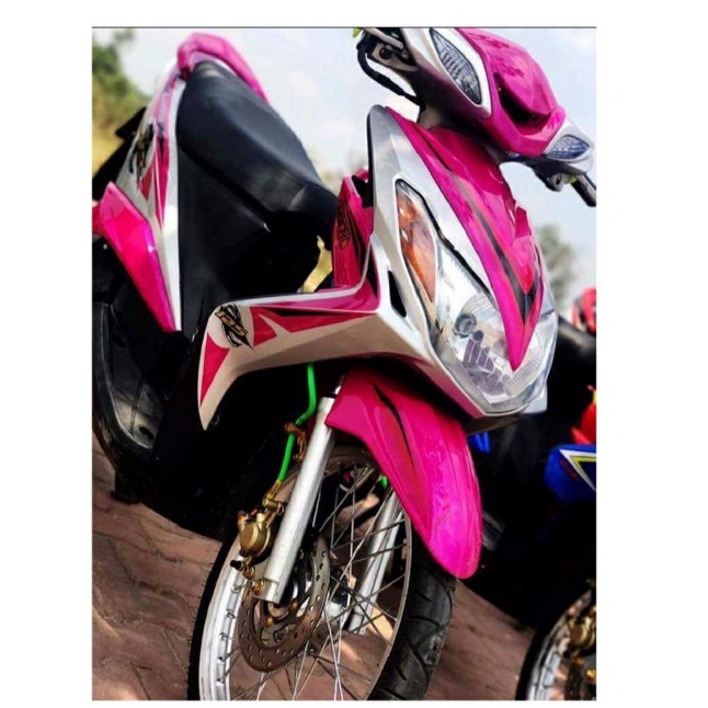 Tem rời dán xe luvias xe trắng hồng