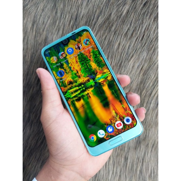 Điện thoại Sharp Aquos R2 4/64Gb Snapdragon 845 Áp Suất