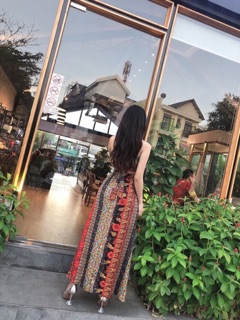 Đầm maxi yếm xẻ