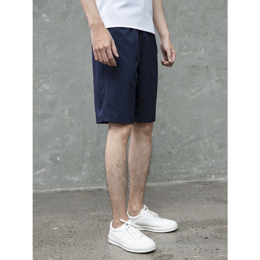 Quần short gió nam ARISTINO cạp chun dây rút chữ aristino dọc quần reguler Aso023s1