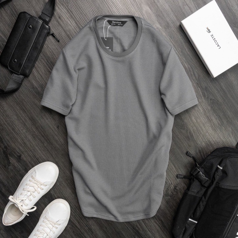 ÁO PHÔNG  HÀNG VẢI DỆT CAO CẤP DÁNG ĐUÔI TÔM