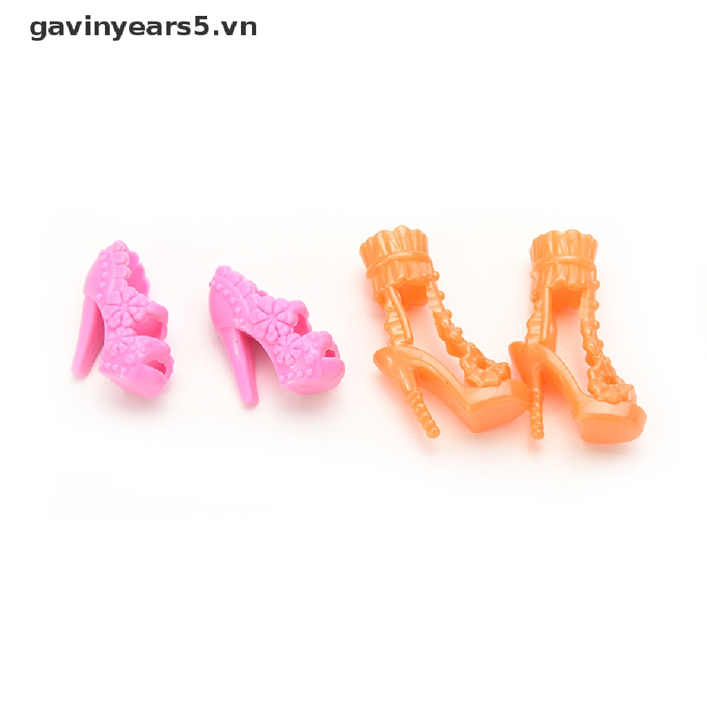 Bộ Phụ Kiện Búp Bê Barbie Gồm Túi Xách + Giày + Lược + Tai Xinh Xắn