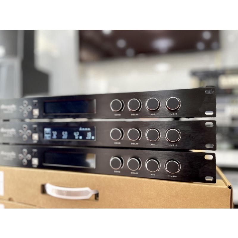Vang số dB acoustic S600 Plus echo và reverb đều mạnh.Tặng dây giắc