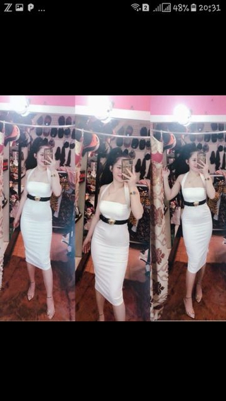 Đầm body cổ yếm