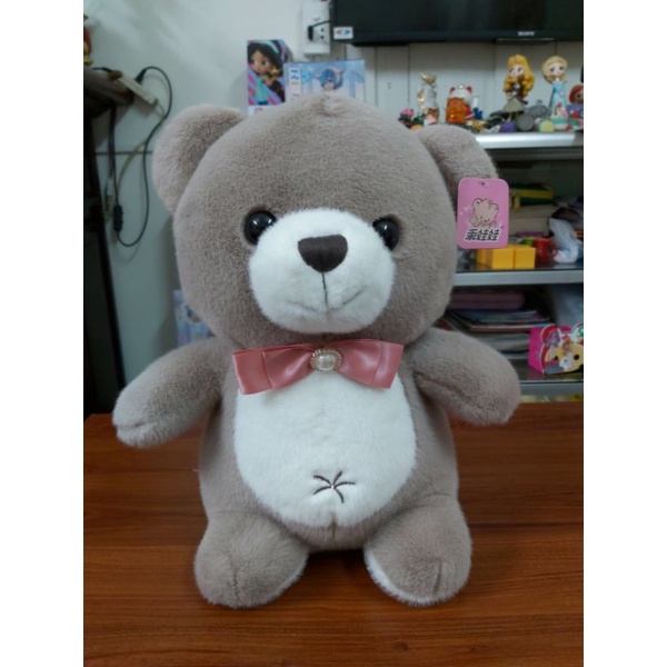 Gấu Teddy đeo nơ ngọc