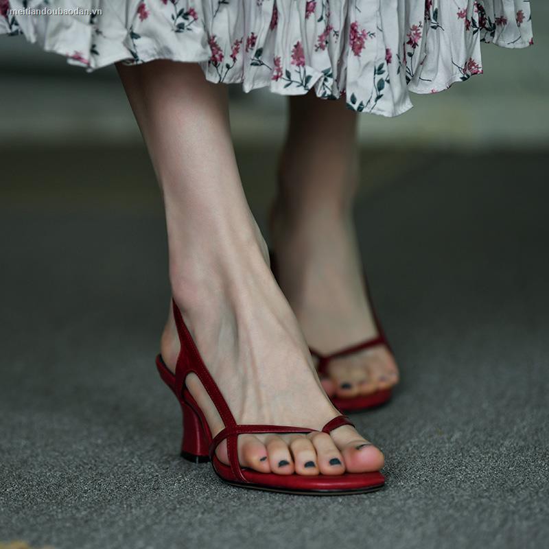 Giày Sandal Nữ Đế Dày Thời Trang Hè 2020