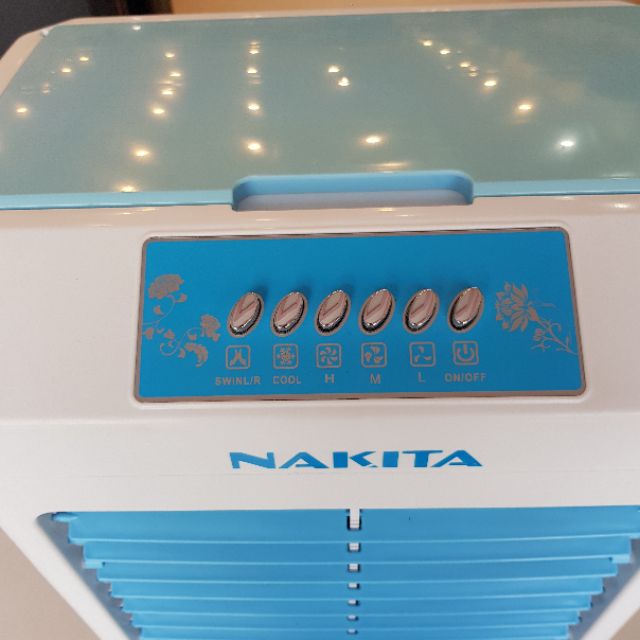 Quạt điều hòa , máy làm mát .