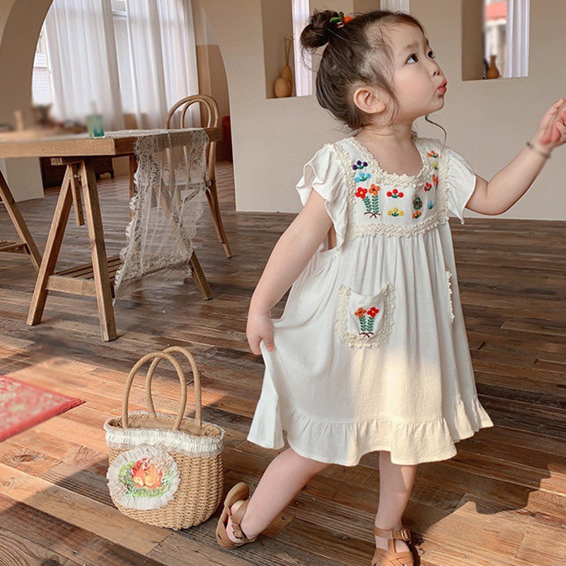 Đầm thêu hoa tay cánh tiên phong cách mùa hè cho bé gái