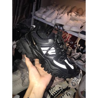 Giày sneaker độn đế Phản quang 2 quai khuy