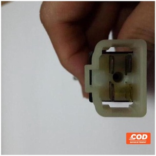 Công tắc phanh chân Hino Lohan 4 (mã 085)