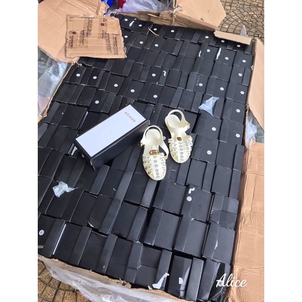 Sandal giọ gui ci fullbox