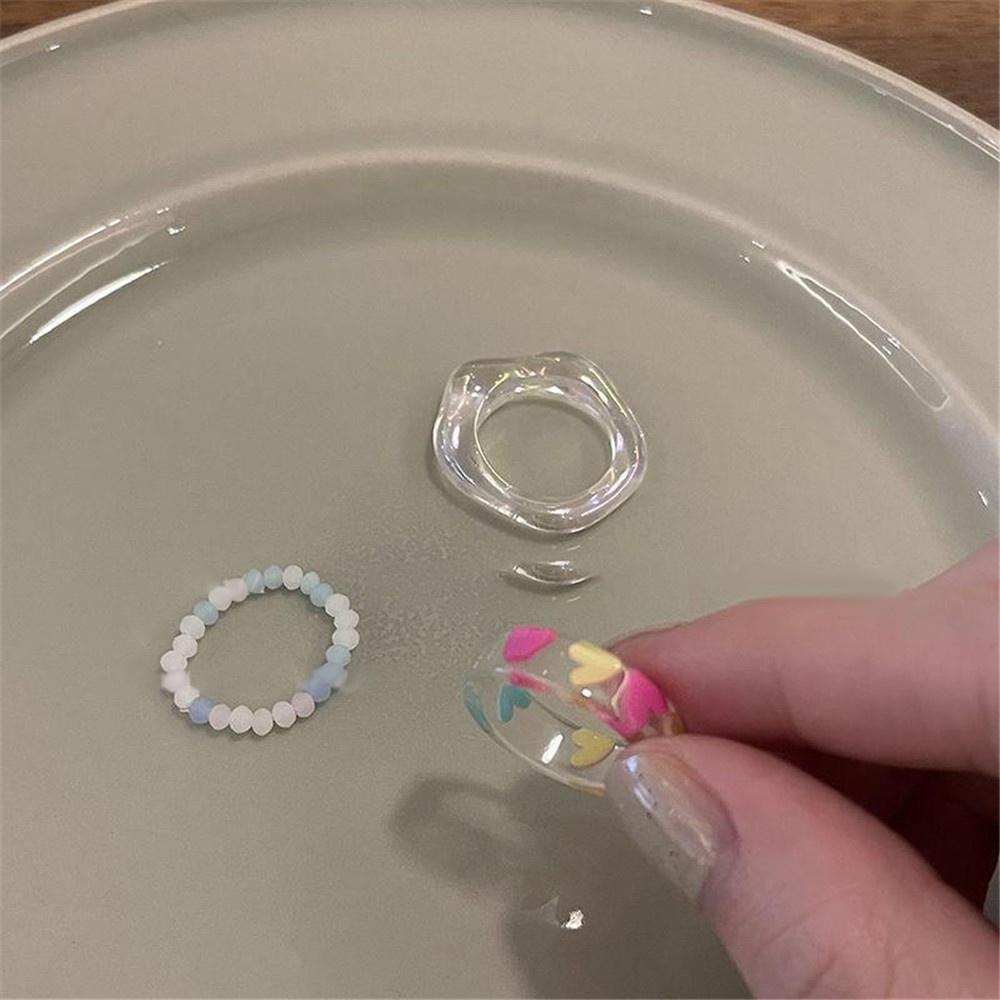 Bộ 3 Nhẫn Acrylic Trong Suốt Đính Hạt Hình Trái Tim Dành Cho Nữ