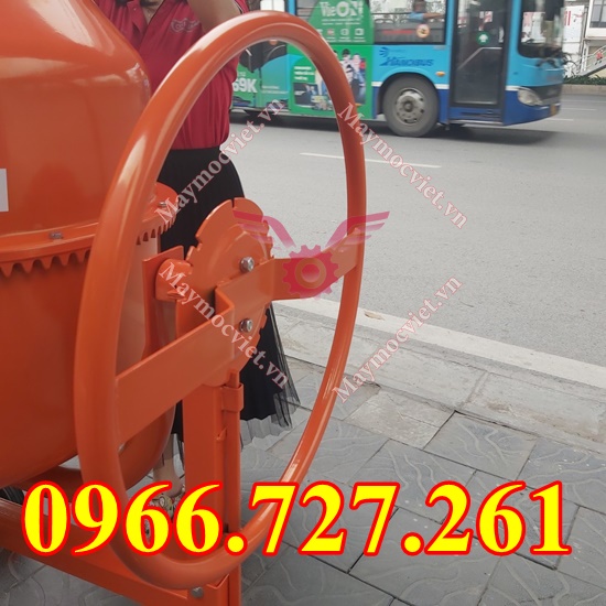 Máy trộn bê tông mini - Máy trộn bê tông 130 ĐÃ BAO GỒM ĐỘNG CƠ MT130