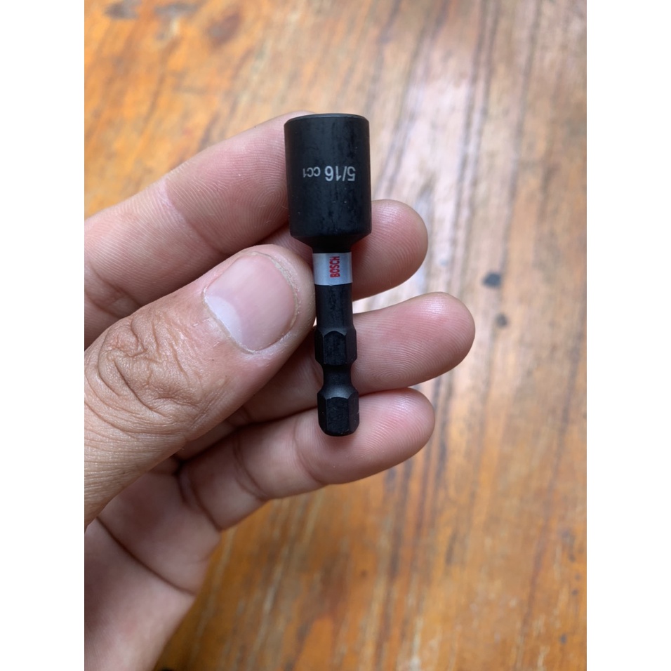 ( Khuyến mãi ) Túi 10 đầu bắn tôn Bosch 5/16 ( 8ly ) dài 50mm chính hãng có nam châm