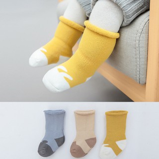 Set 3 đôi tất, vớ dài cho bé - có ảnh thật