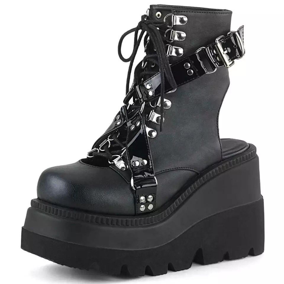 Giày boot nữ đế xuồng, giày nữ gothic cá tính thời trang ( Cao 10cm_ Size 35-43)