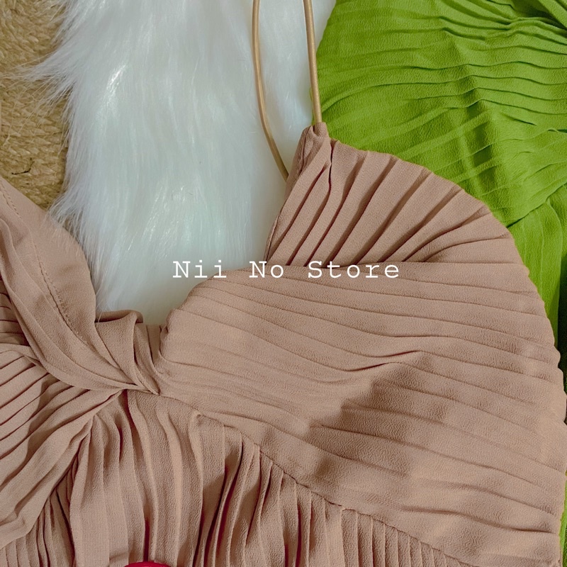 [ Mẫu mới ] Đầm maxi hai dây xếp ly xoắn ngực | BigBuy360 - bigbuy360.vn