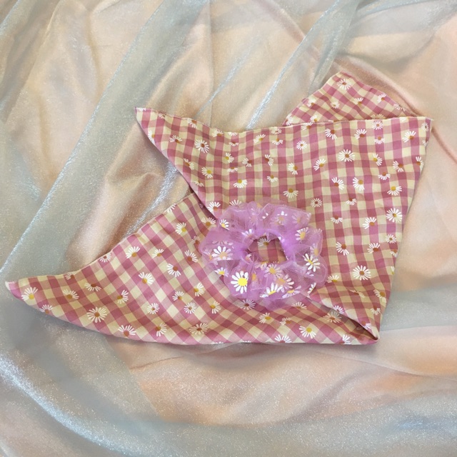 Bandana khăn quàng đầu caro hoa cúc