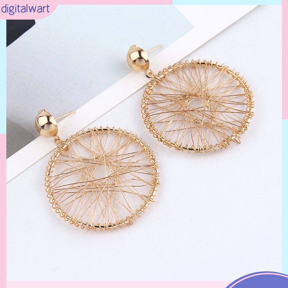 Khuyên Tai Nữ Trang Dáng Dài Tạo Hình Độc Đáo