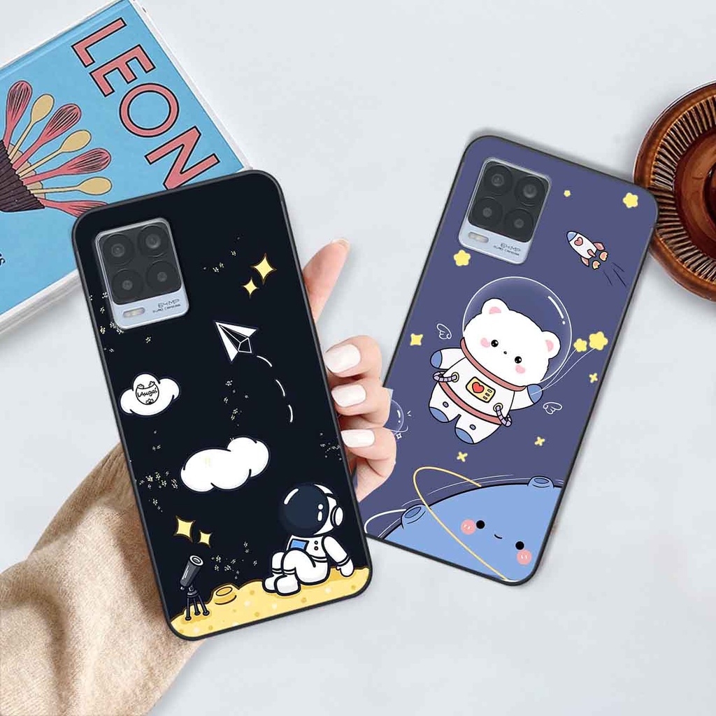 Ốp Realme 8 in hình vũ trụ, phi hành gia bầu trời cute dễ thương