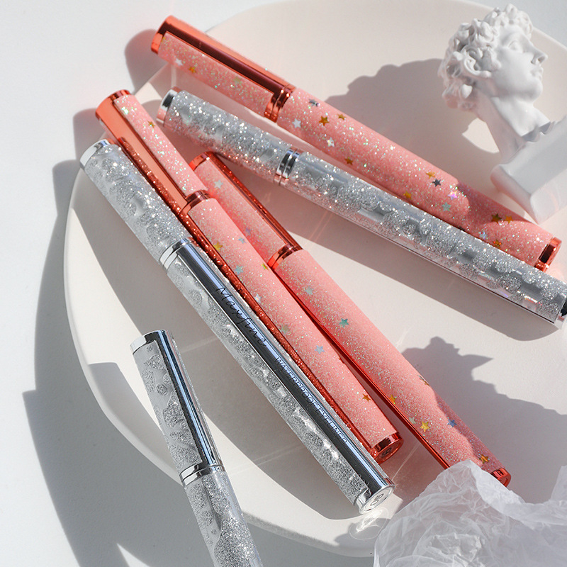 Bút Kẻ Mắt Dạng Lỏng Đầu Mềm Và Mềm Mại Lâu Trôi | BigBuy360 - bigbuy360.vn