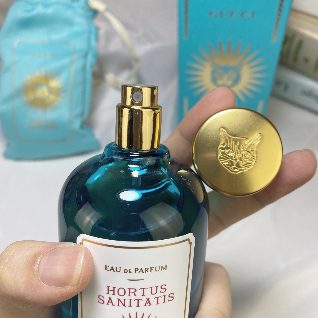 Gucci Alchemist Garden Perfume Health Garden Hortus Sanitatis Papyrus and Cedar 100ml | BigBuy360 - bigbuy360.vn