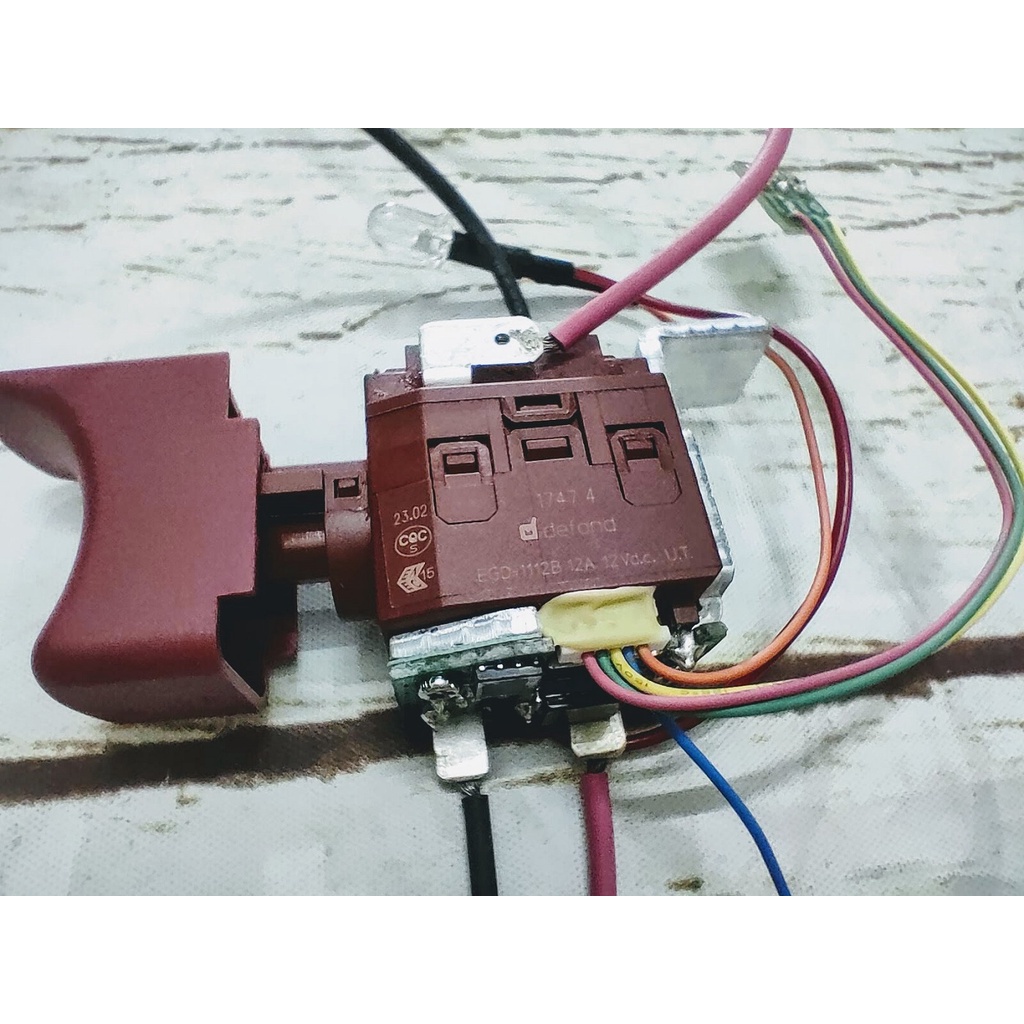 CÔNG TẮC MÁY KHOAN PIN, ĐIỀU TỐC MÁY KHOAN 12V EGD-1112B 12A