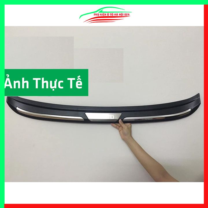 Ốp chống trầy cốp ngoài nhựa đen Cerato 2019-2022  hàng loại 1 dán cốp sau chống xước trang trí xe