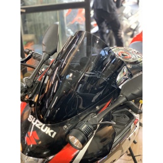 kính chắn gió GSX