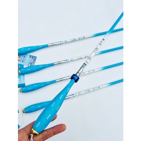 Cần cây tay Bạch Kinh Thiên 4H chuyên rô diếc tặng kèm ngọn phụ