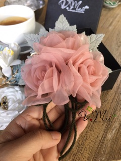 Cài áo hoa hồng cao cấp