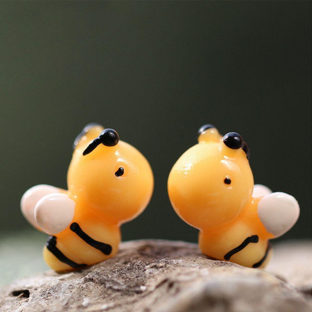 Set 10 Mô Hình Con Ong Bằng Nhựa Dùng Trang Trí Tiểu Cảnh