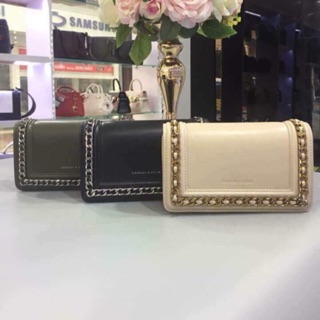 Túi Charles and keith auth