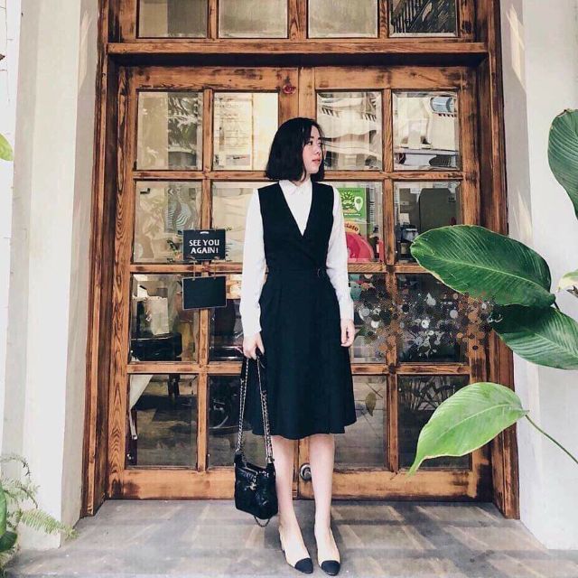 Váy yếm vải tây