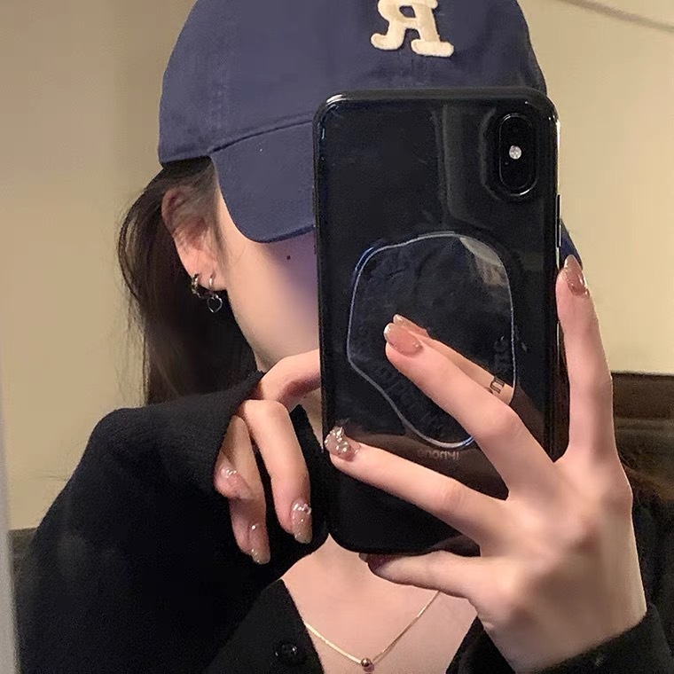 Bộ bốn bông tai màu đen hình trái tim phong cách Hàn Quốc 19A1491