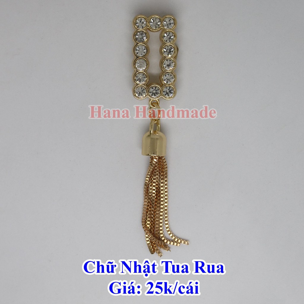 Mạc chữ nhật tua rua 25k/cái