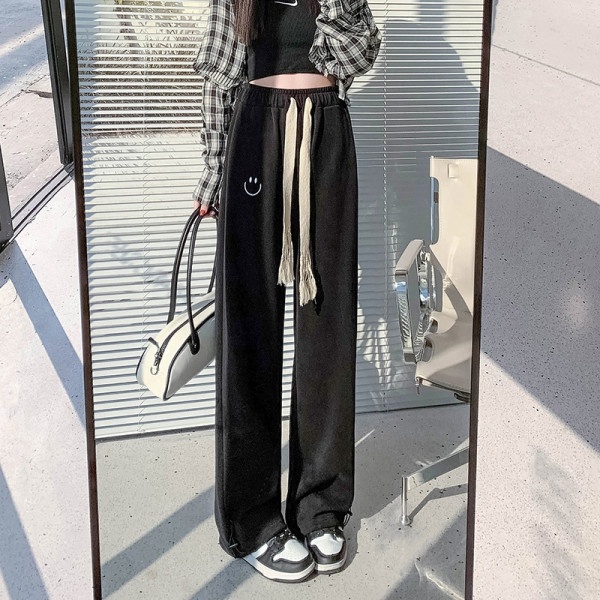 Quần jogger thêu mặt cười unisex - Jogger nỉ cạp chun dây rút bản to kiểu dáng form rộng đường phố hàn quốc HOT TREND