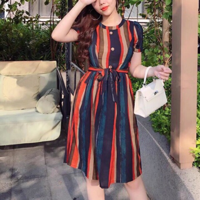 ĐẦM SỌC 5 MÀU DÁNG XÒE CỘT EO CHẤT LỤA MỀM