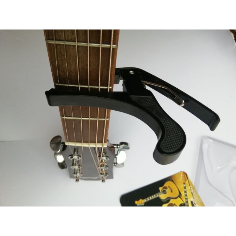 Kẹp capo đàn Guitar, Ukulele