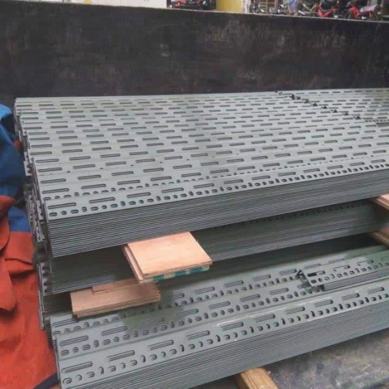 Thanh sắt v lỗ đa năng V3x5cm các loại kích thước từ 10cm đến 50cm